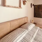 Fontana *